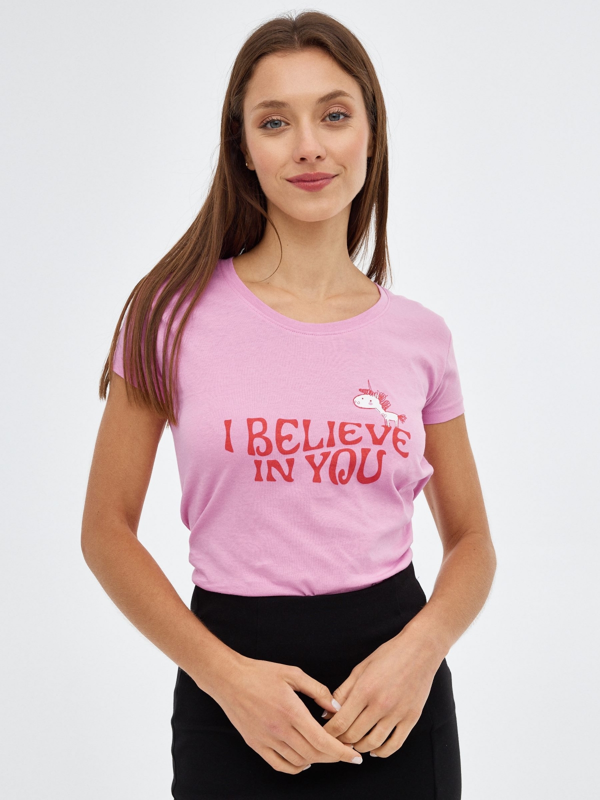 Acredito T-shirt rosa vista meia frontal