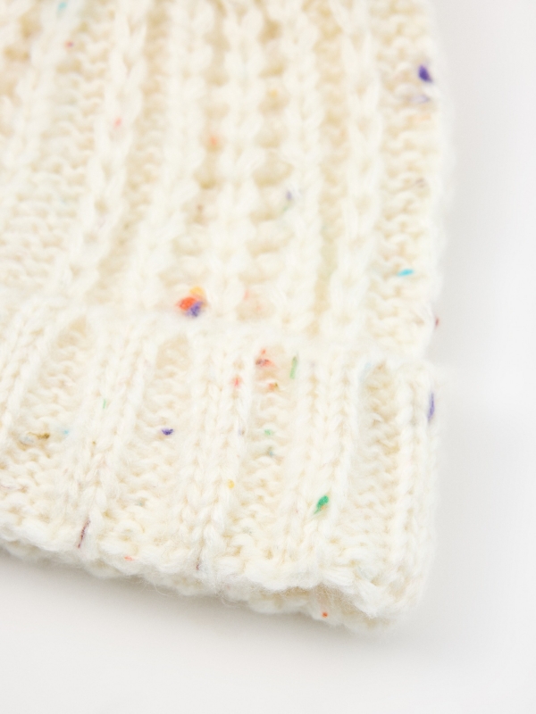 Gorro blanco moteado multicolor blanco vista detalle