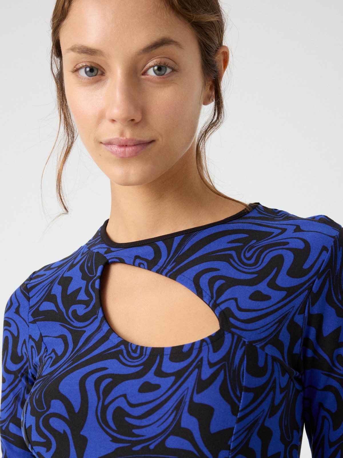 Psychedelic print cut out midi dress dark blue detail view