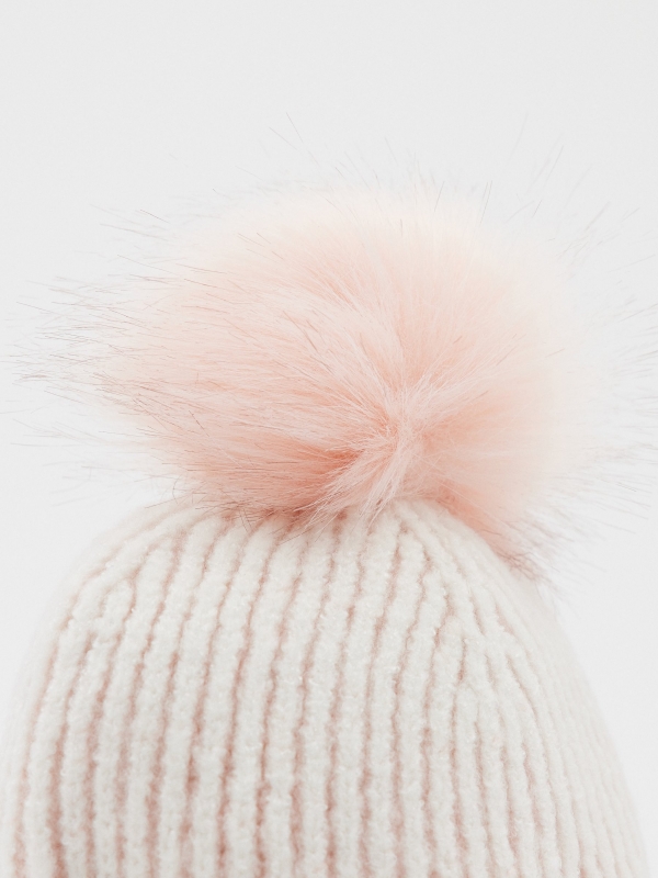 Light pink hat with pompom light pink aerial view