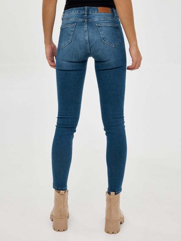 Jeans skinny tiro medio azul vista general frontal