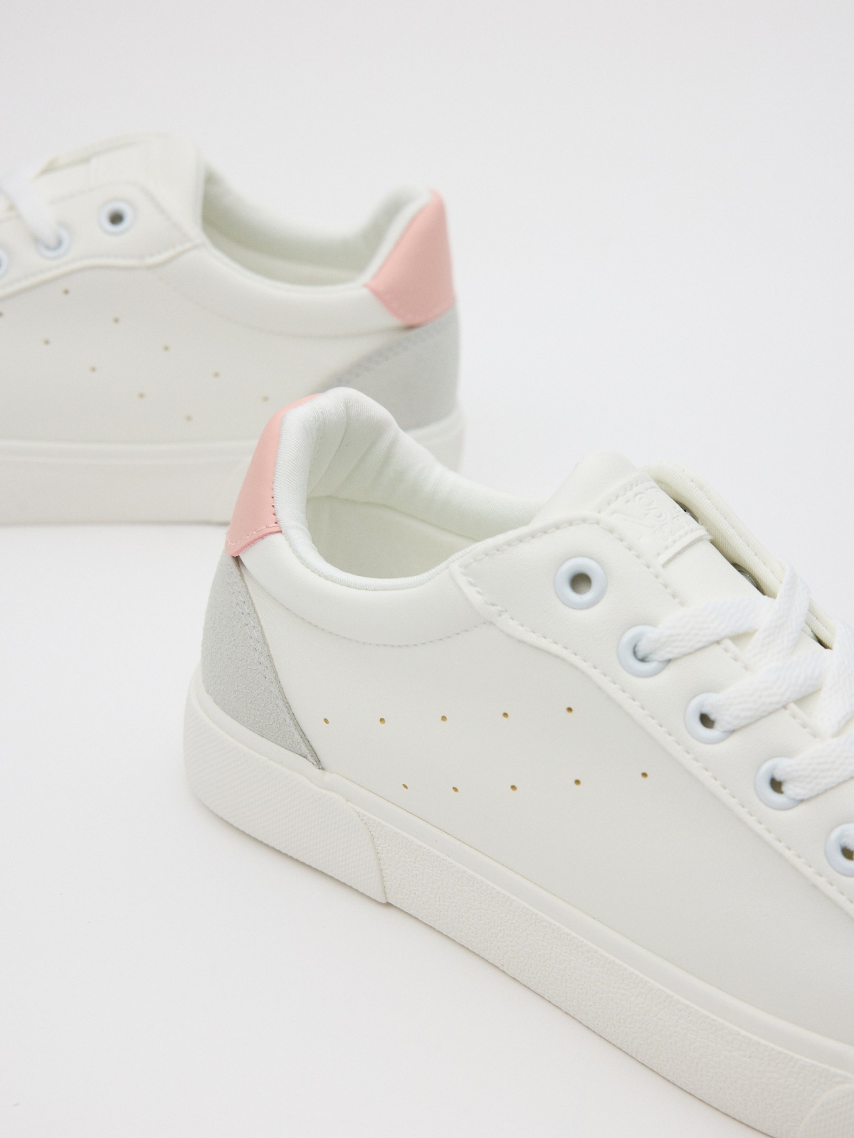 Sneakers Ténis Casual branco vista detalhe