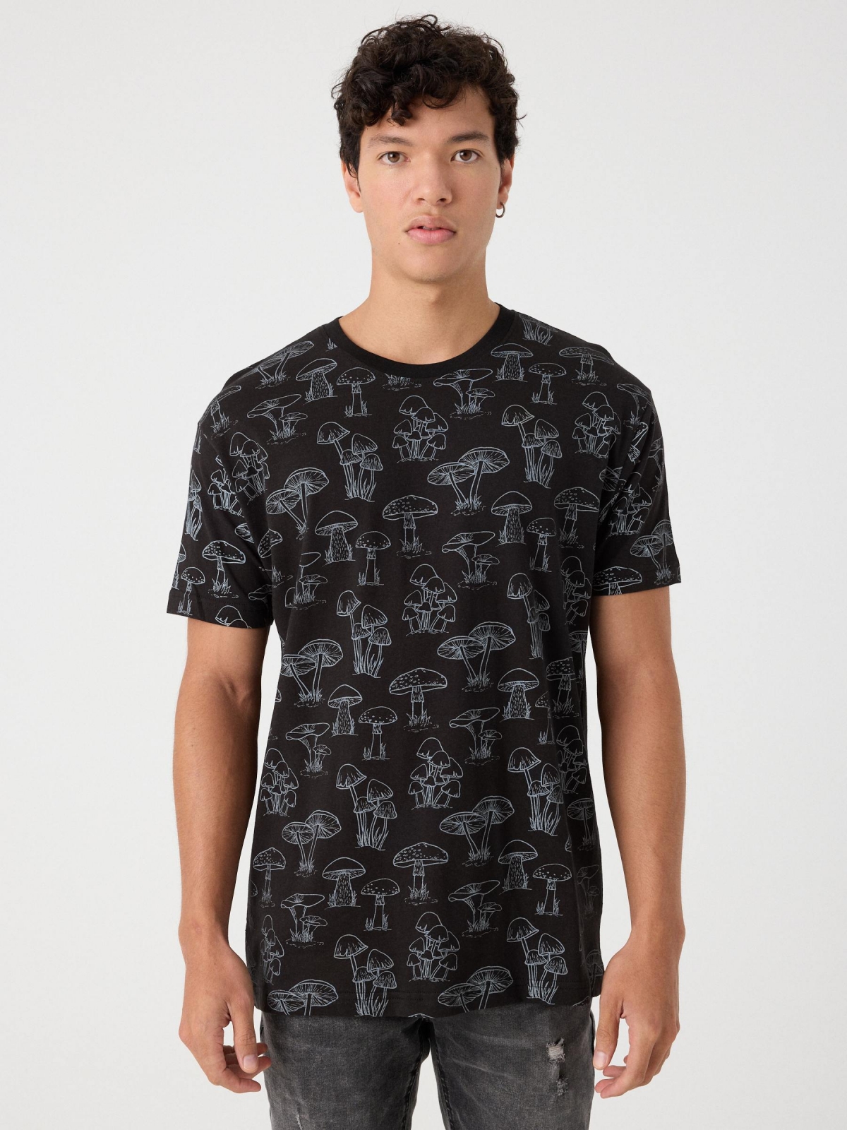 Mushroom print t-shirt