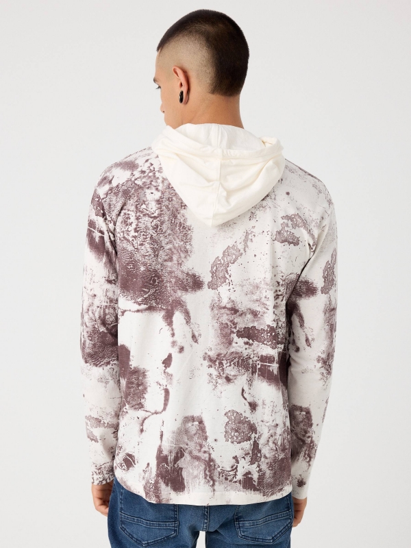 Printed t-shirt with adjustable hood white middle back view