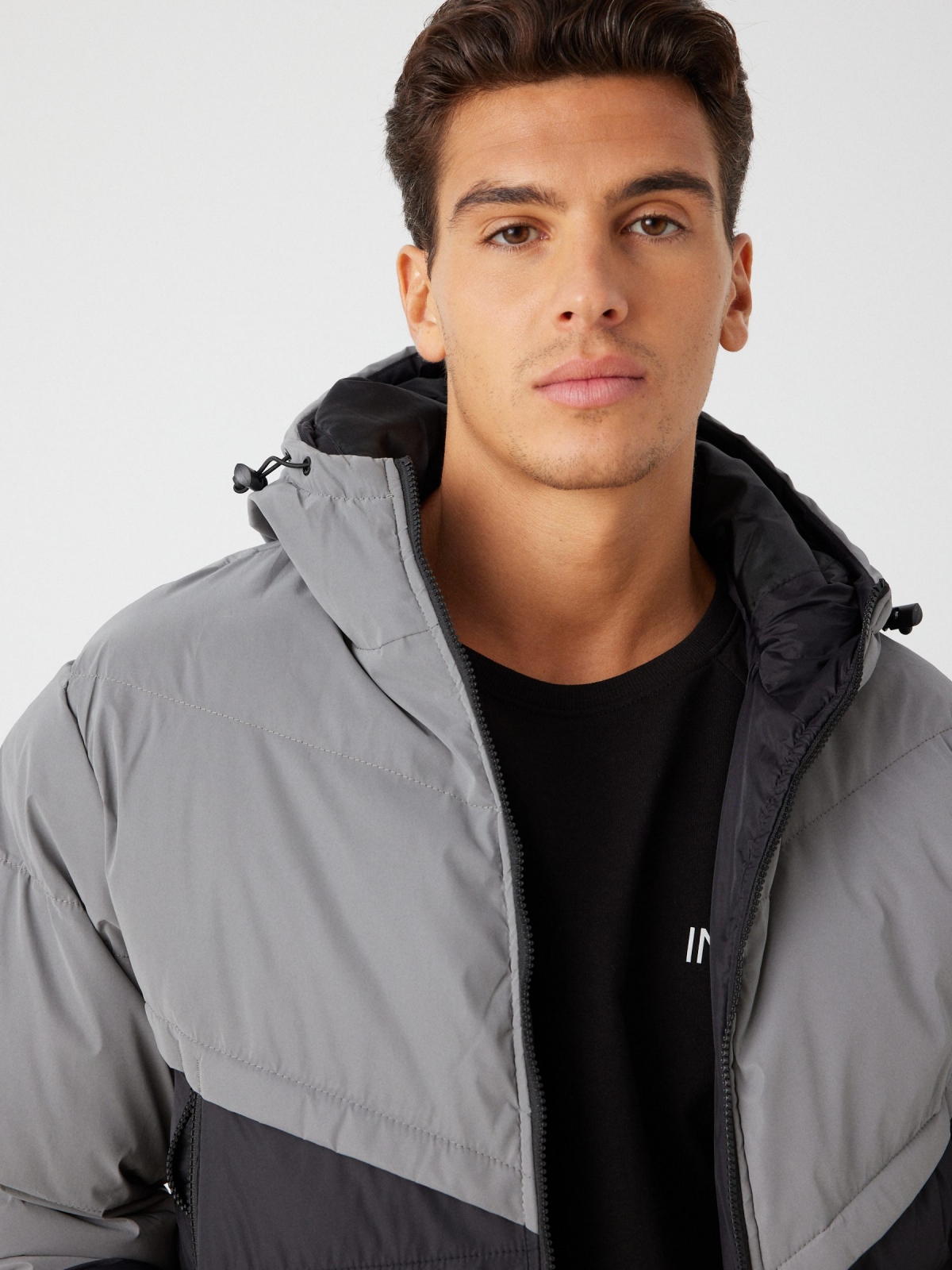 Two-tone padded jacket with hood black detail view