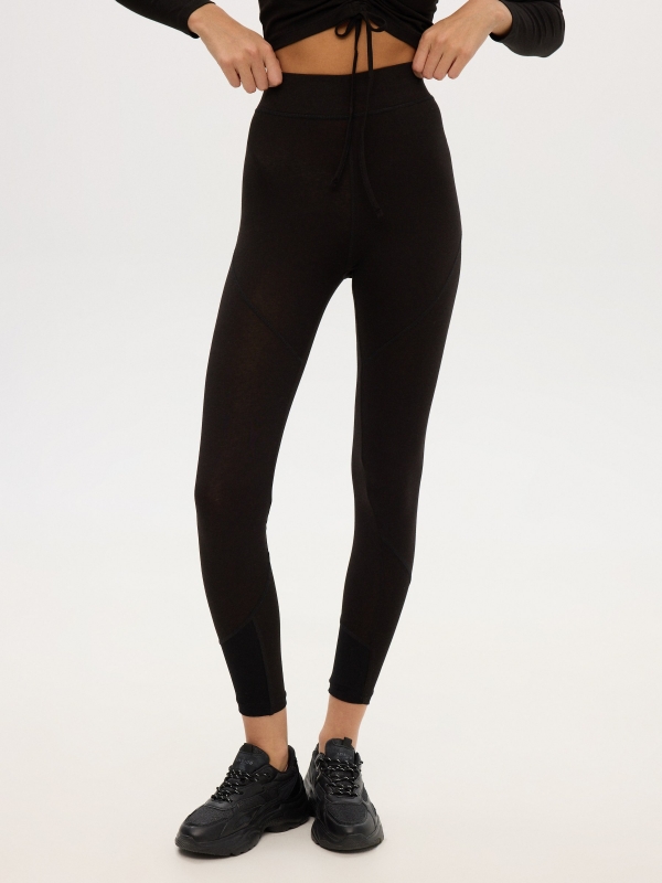 Leggings mesh details black middle front view