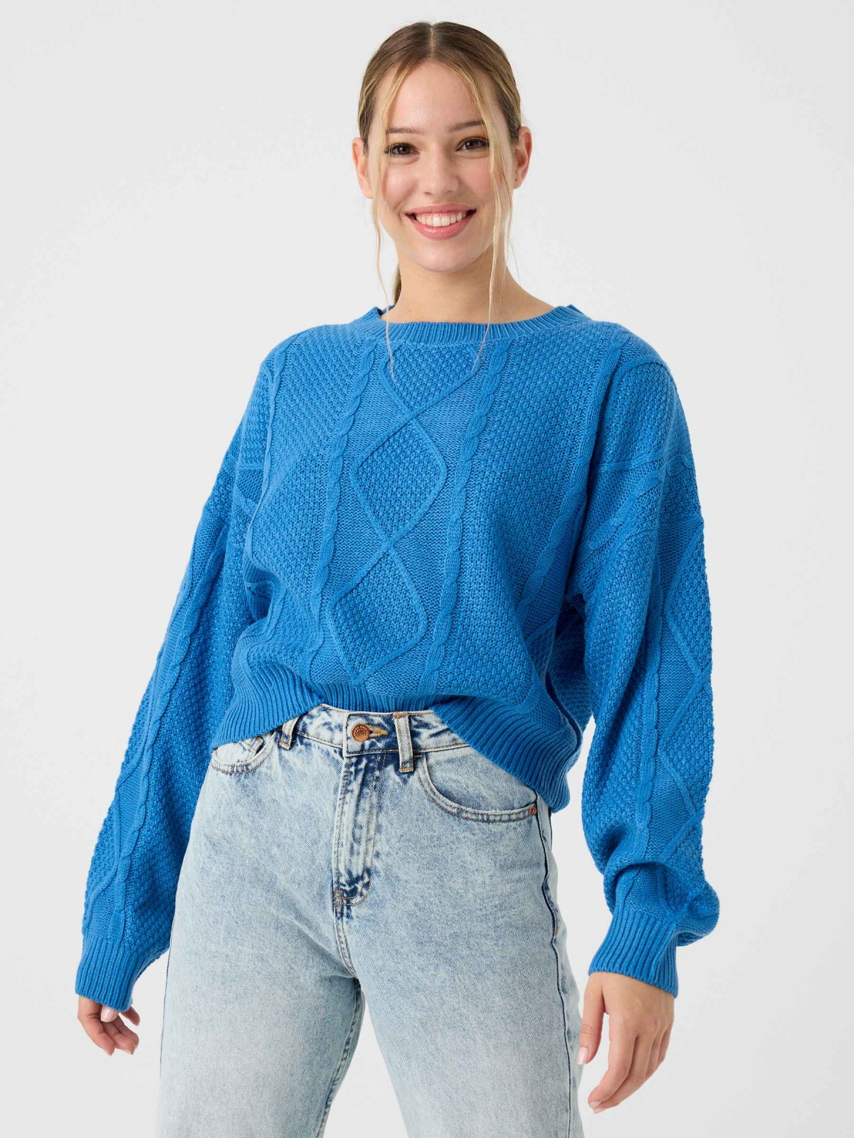 Cable knit sweater blue middle front view