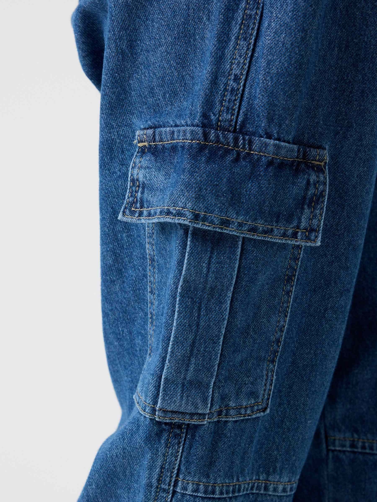 Jeans cargo slouchy azul vista detalle