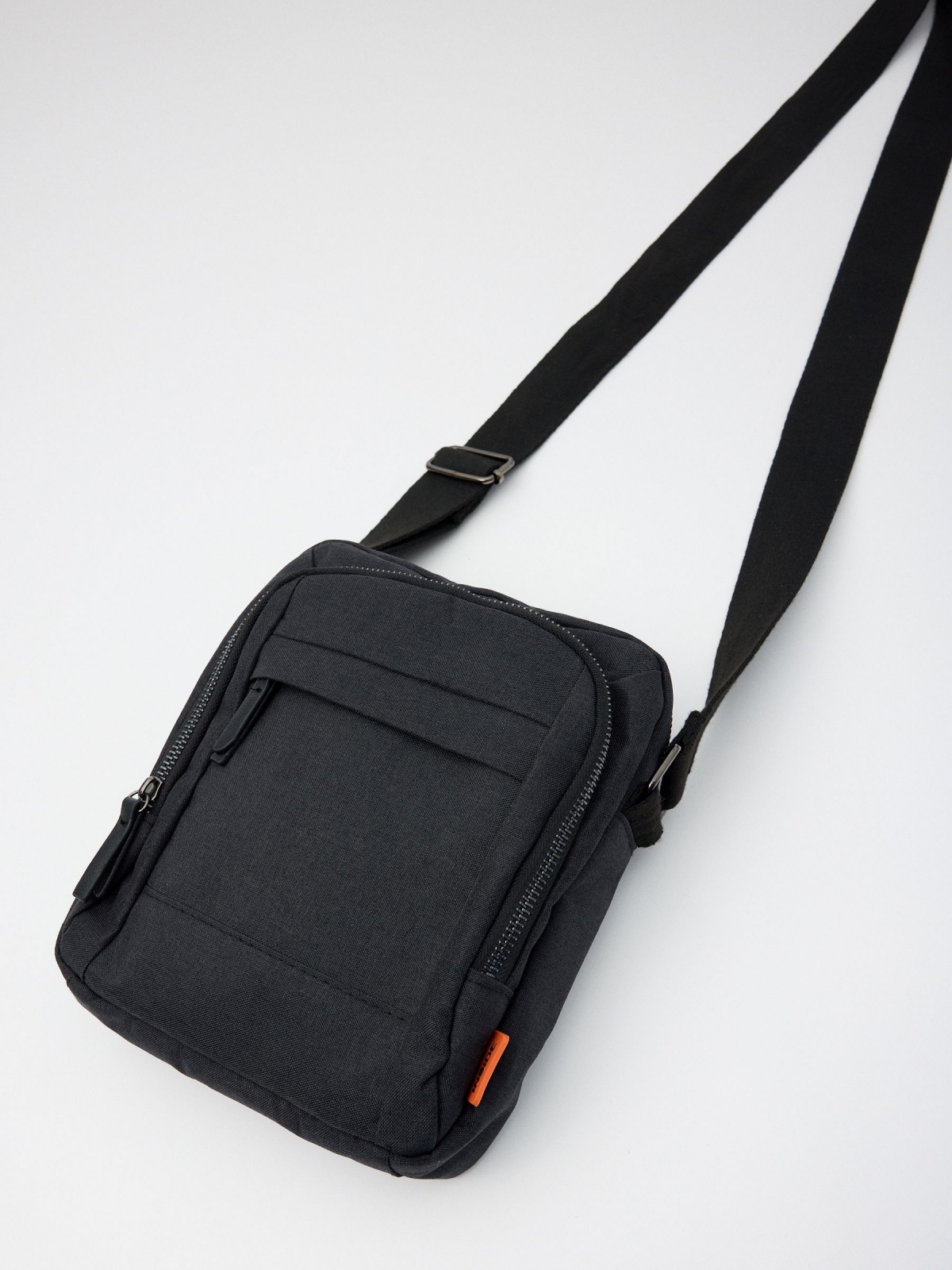 Crossbody bag 19x24cm black back view