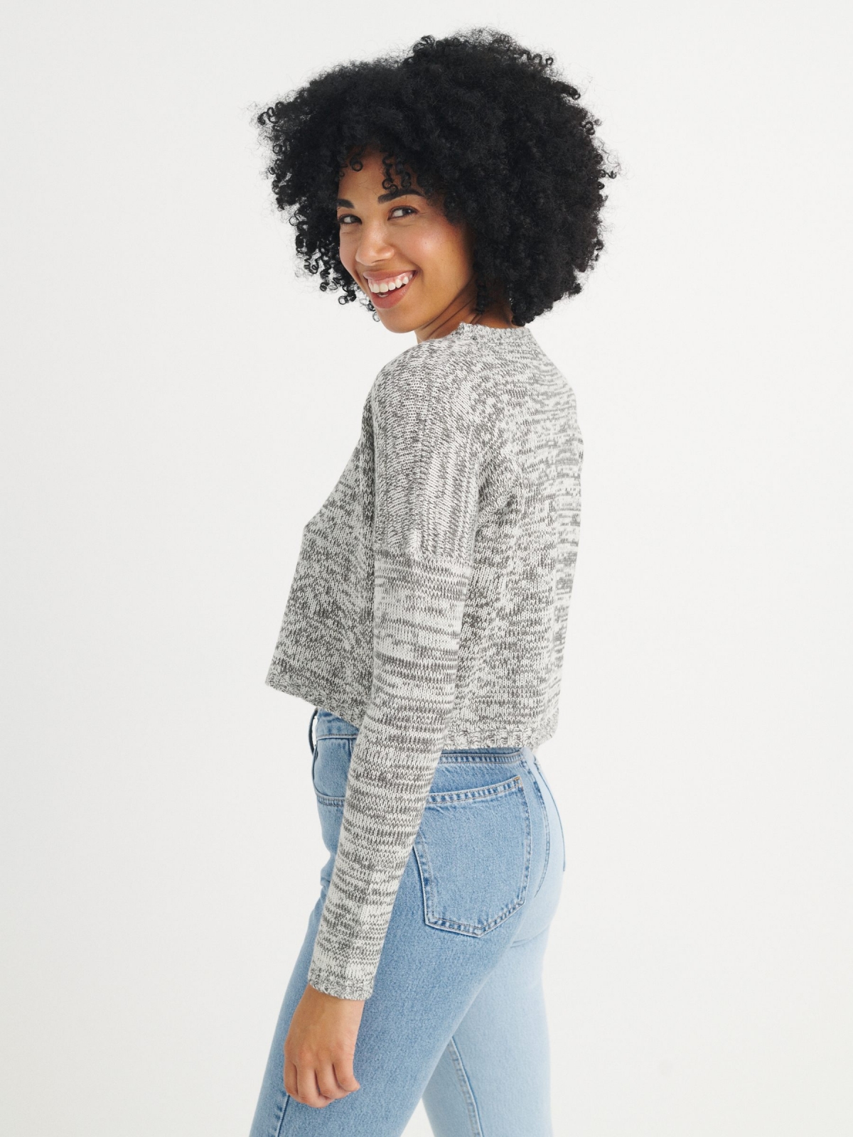 Heather cropped sweater off white detail view