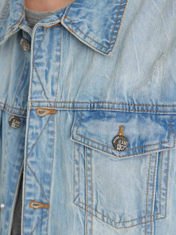 Chaleco denim azul lavado azul vista detalle