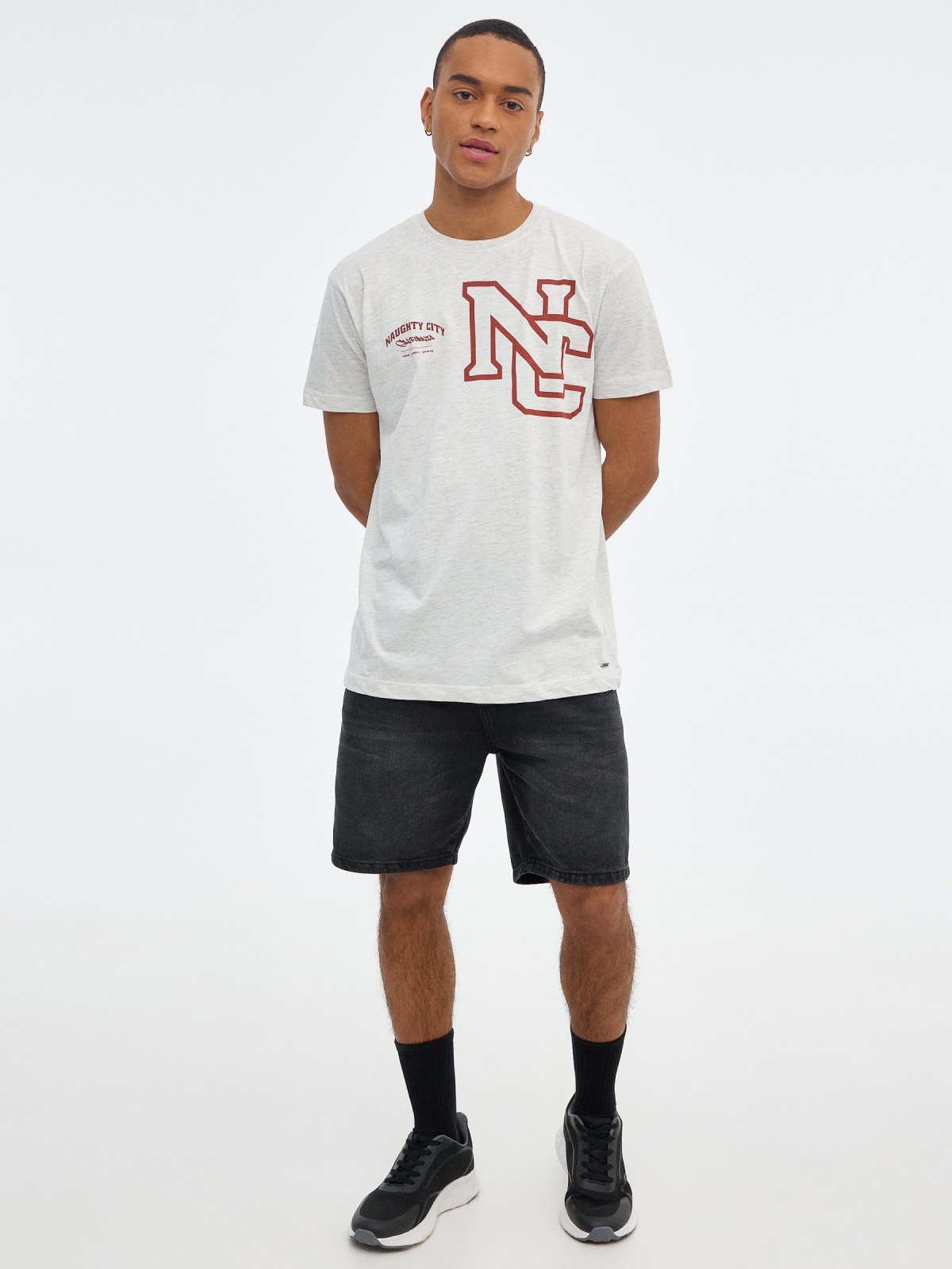 University NC T-shirt grey front view