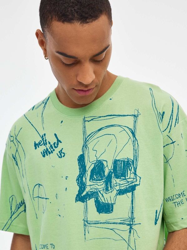 Oversized skull print t-shirt light green foreground