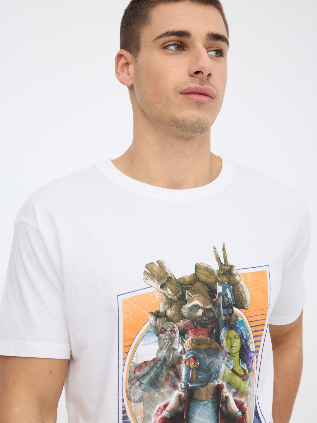 Camiseta Guardians of the Galaxy blanco vista detalle