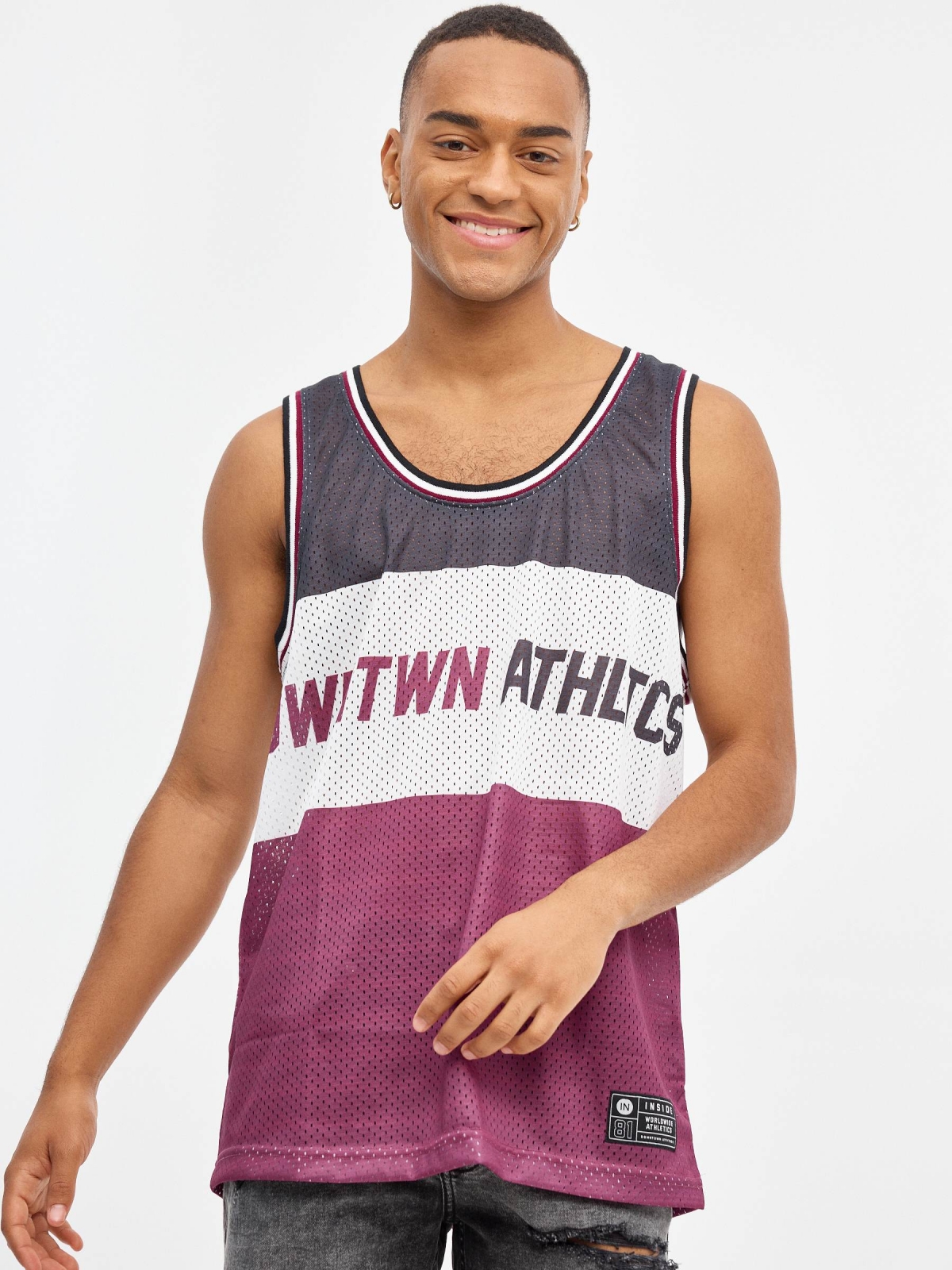 Camiseta DWNTWN garnet middle front view