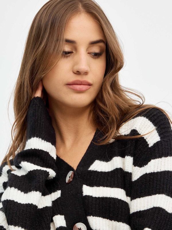 Striped V-neck cardigans black/beige detail view