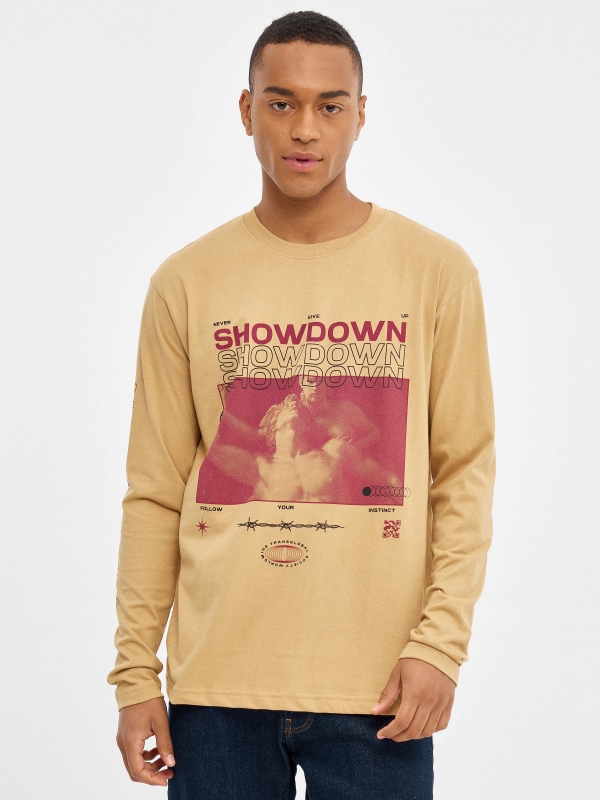 T-shirt Showdown marrom terra vista meia frontal