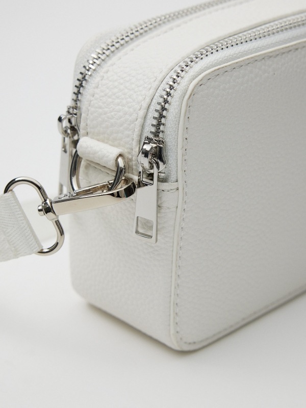 Cube crossbody bag white 45º side view