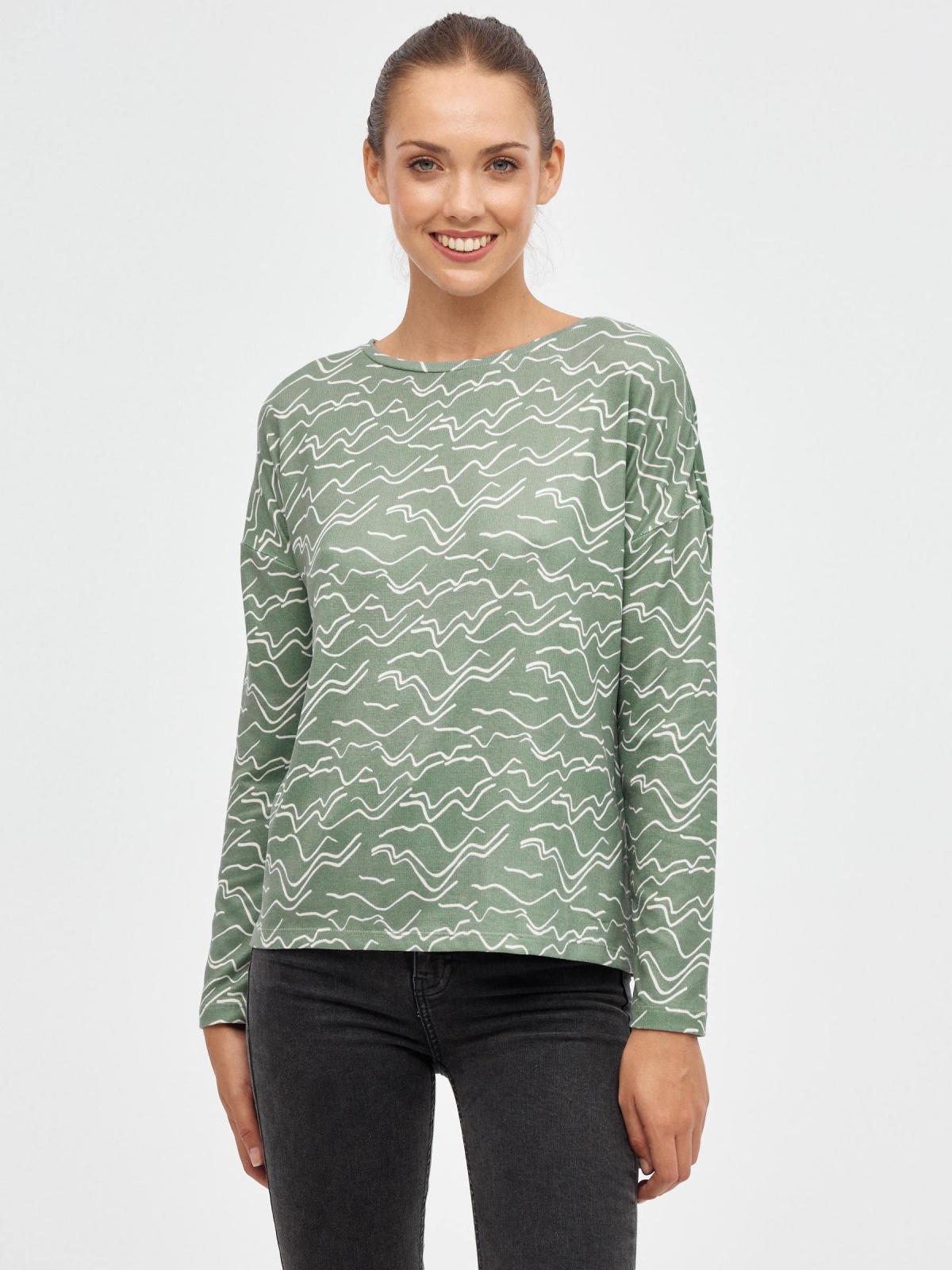 Regular print t-shirt greyish green middle front view