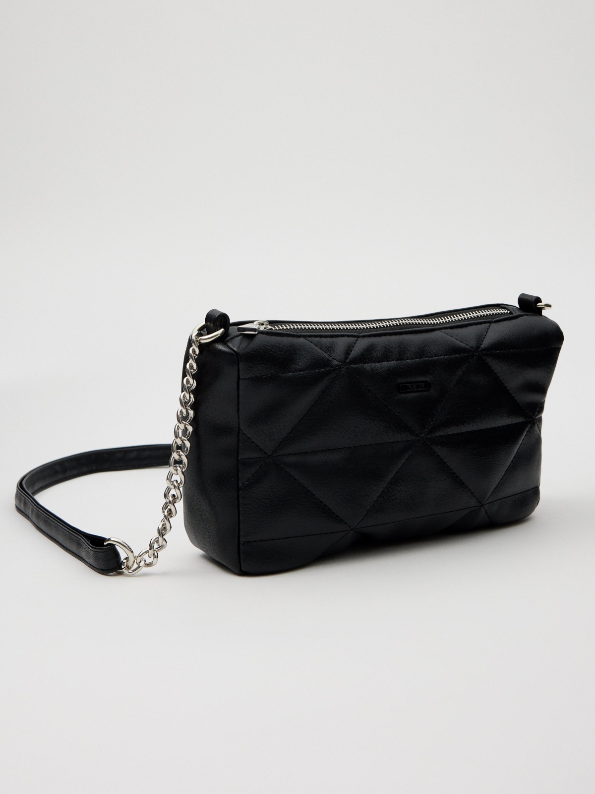 Double handle bag black 45º side view