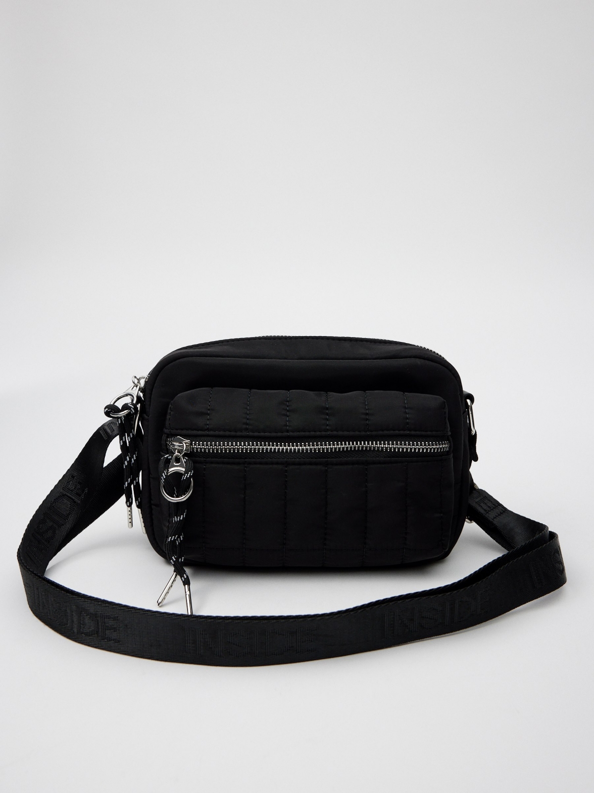 Bolso cruzado de nylon negro vista lateral 45º