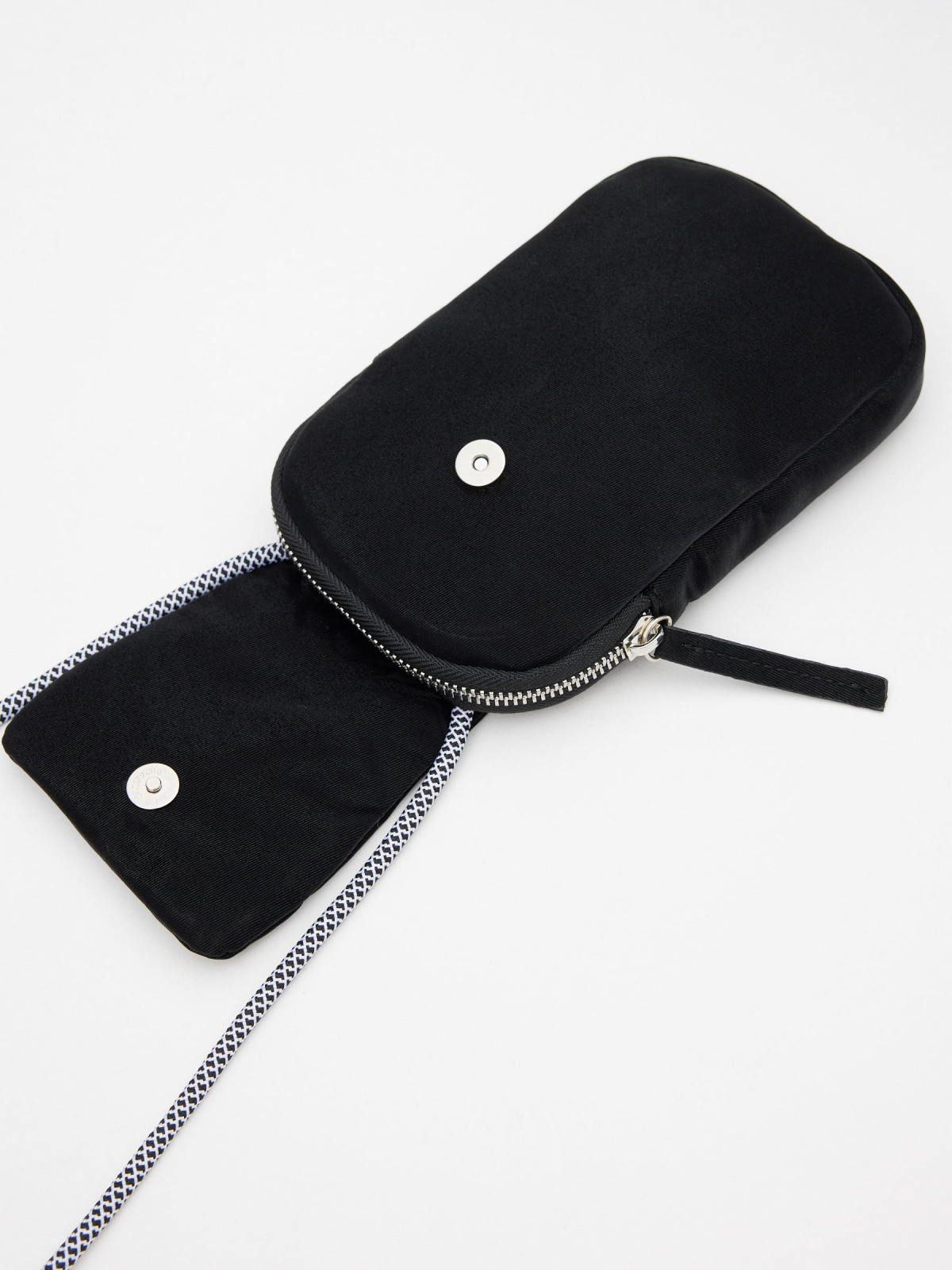 Smartphone bag black detail view