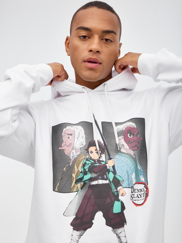 Sudadera licencia Demon Slayer blanco vista detalle