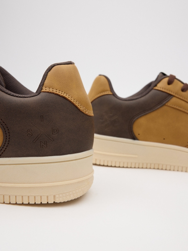 Basic casual combined sneaker brown detail view