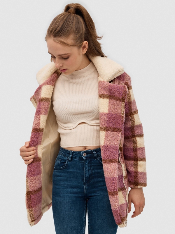 Checked print sheepskin jacket light pink detail view