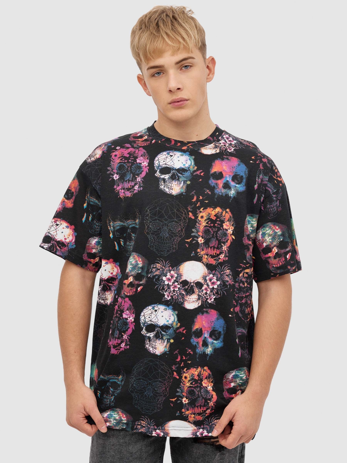 Multicoloured skull t-shirt