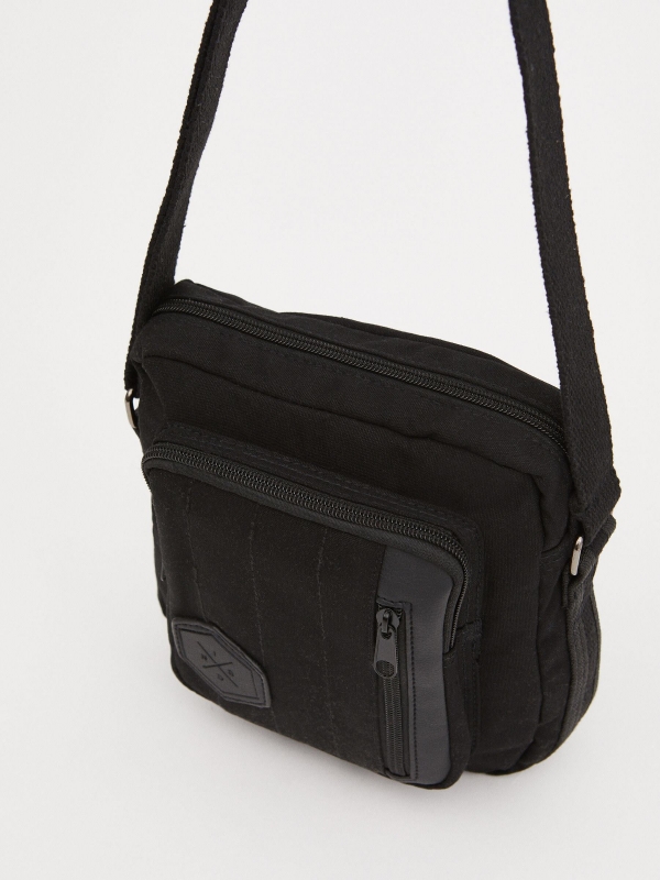 Bolso bandolera bolsillo exterior negro