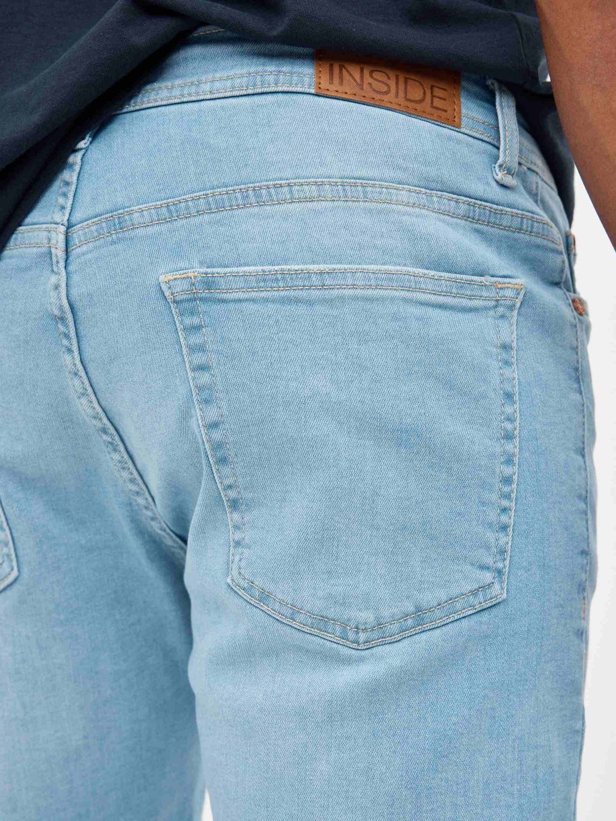 Calções de Bermudas Skinny Denim azul vista detalhe