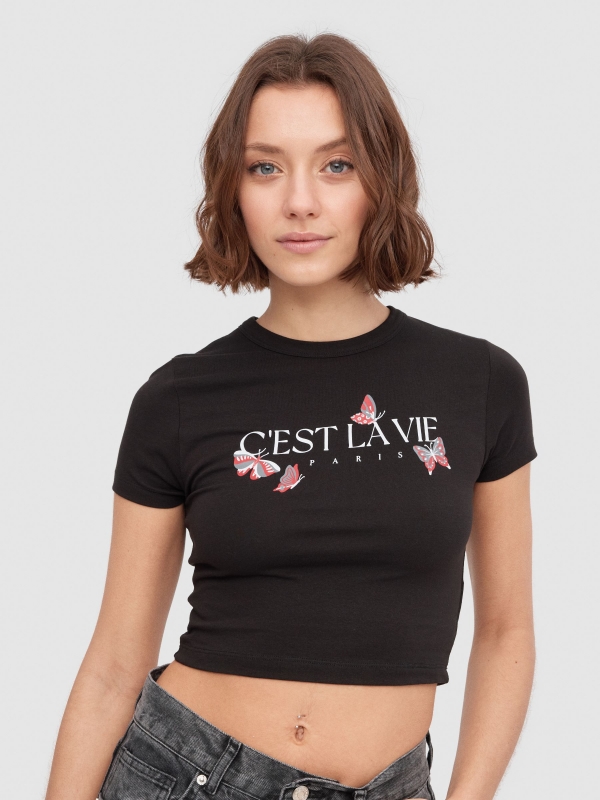 Camiseta crop C'est la vie