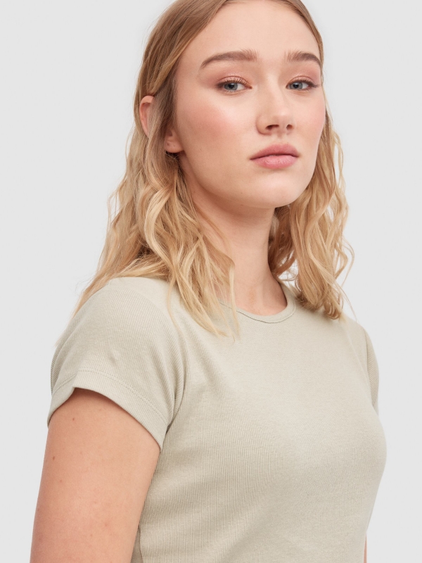 Basic rib t-shirt greyish green detail view