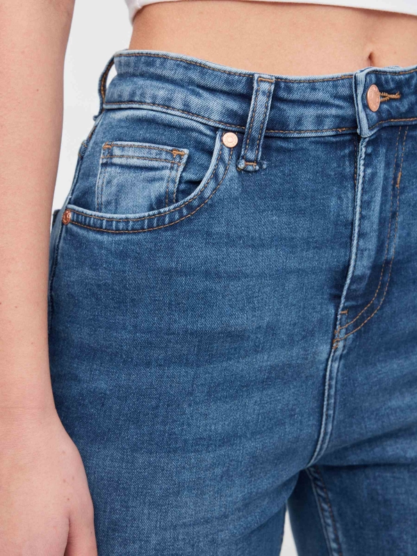 High rise skinny jeans blue detail view