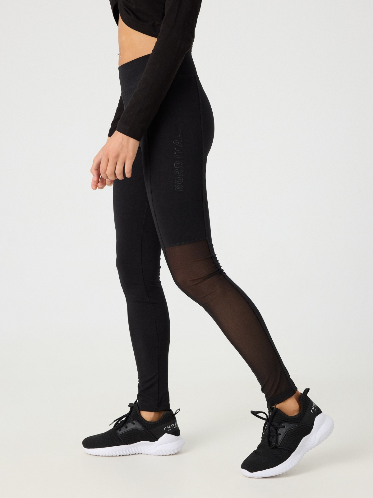 Leggings detalle mesh negro vista detalle