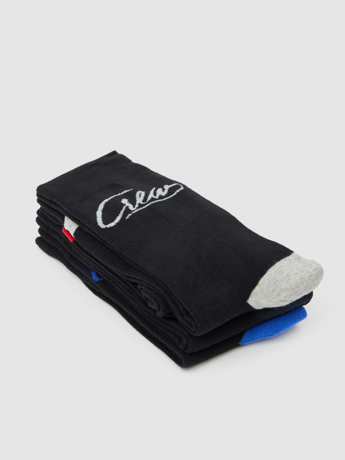 New 4 pack basic socks