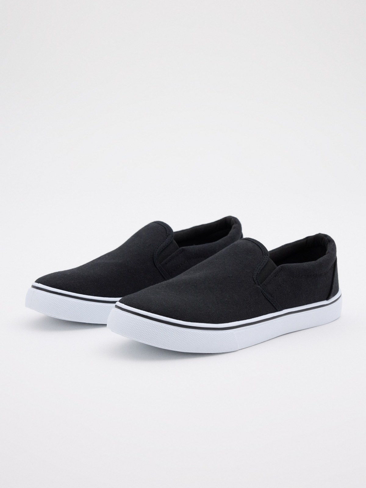 Elastic black canvas shoe black 45º front view