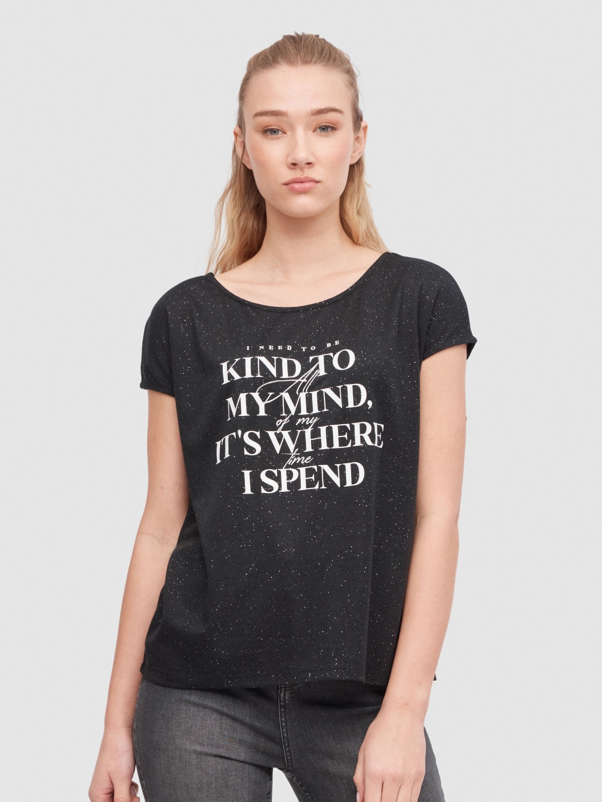 T-shirt oversize com texto