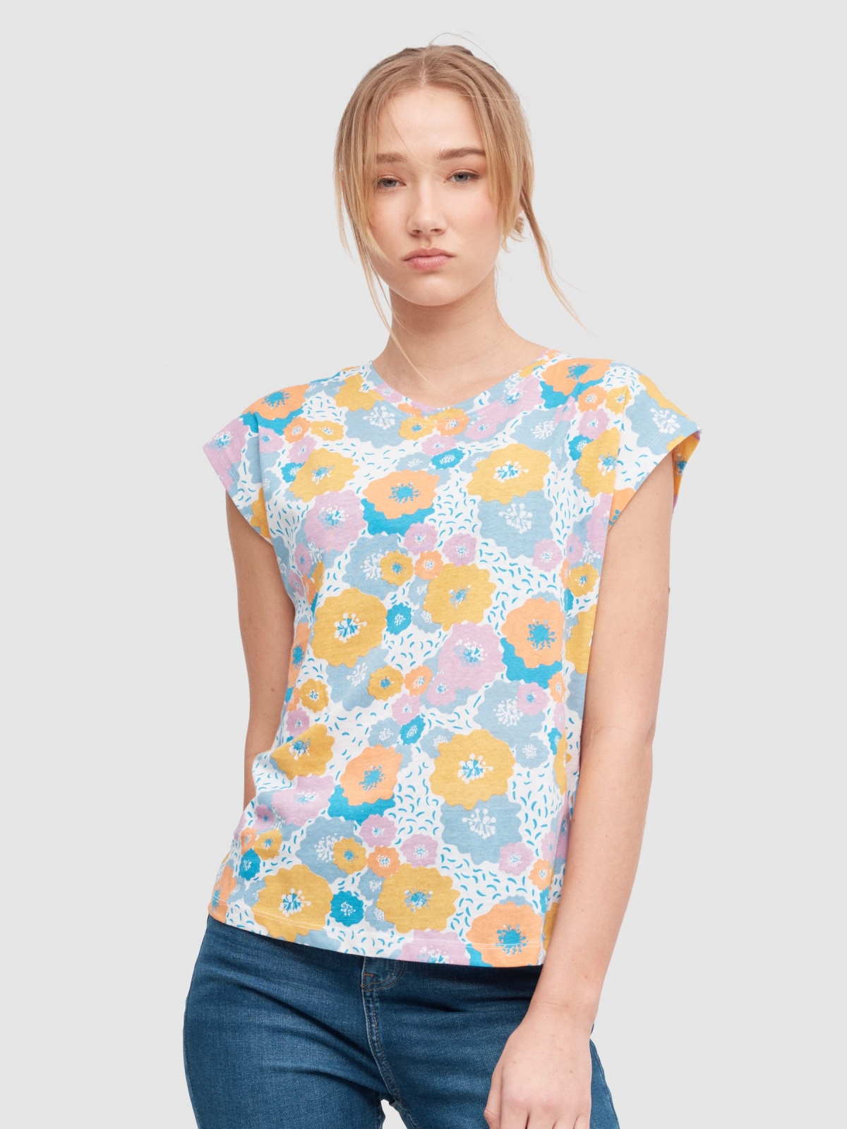 Flower print t-shirt