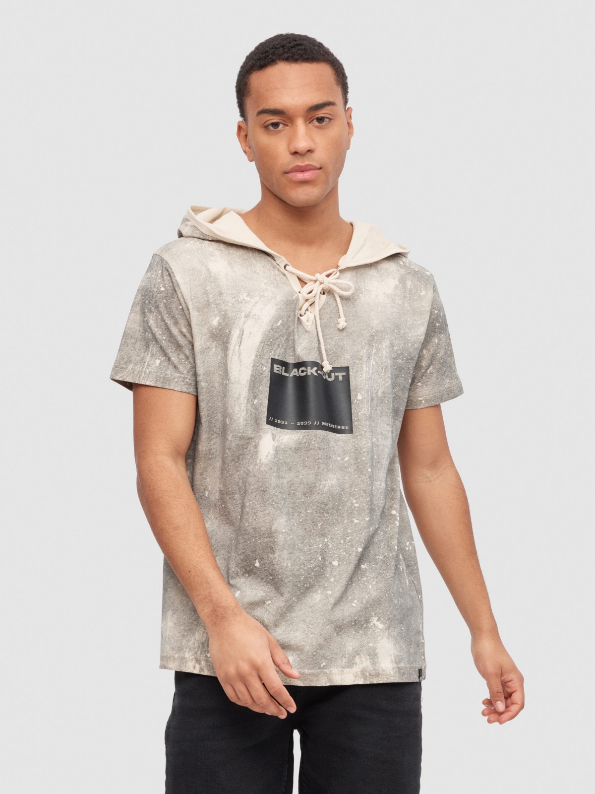 Brush hooded t-shirt