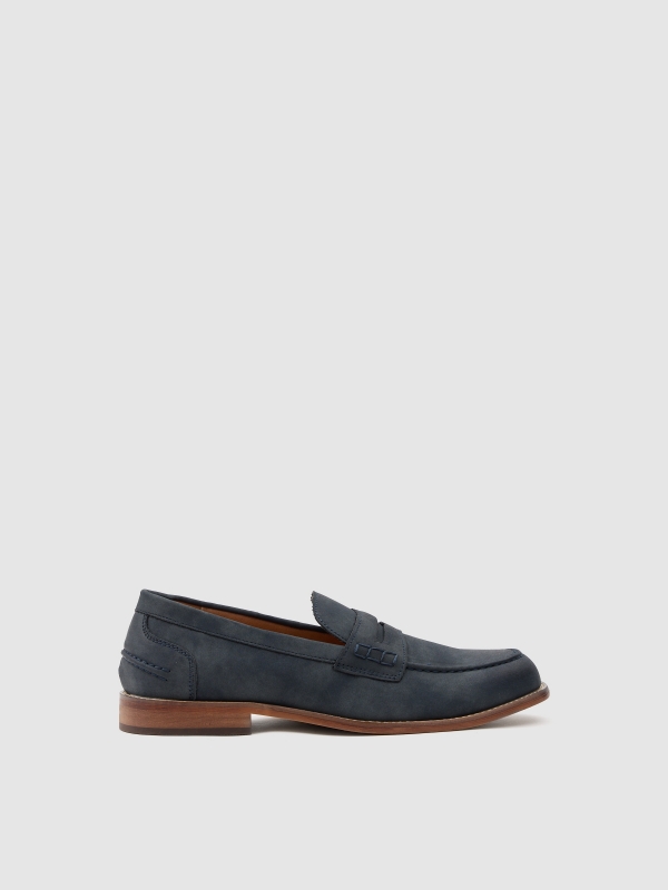 Classic moccasin blue