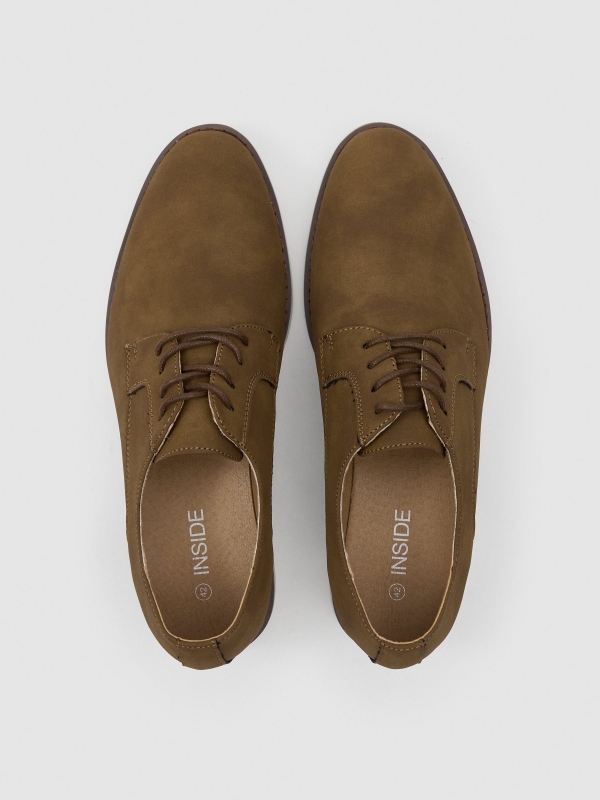 Classic lace-up shoe brown zenithal view