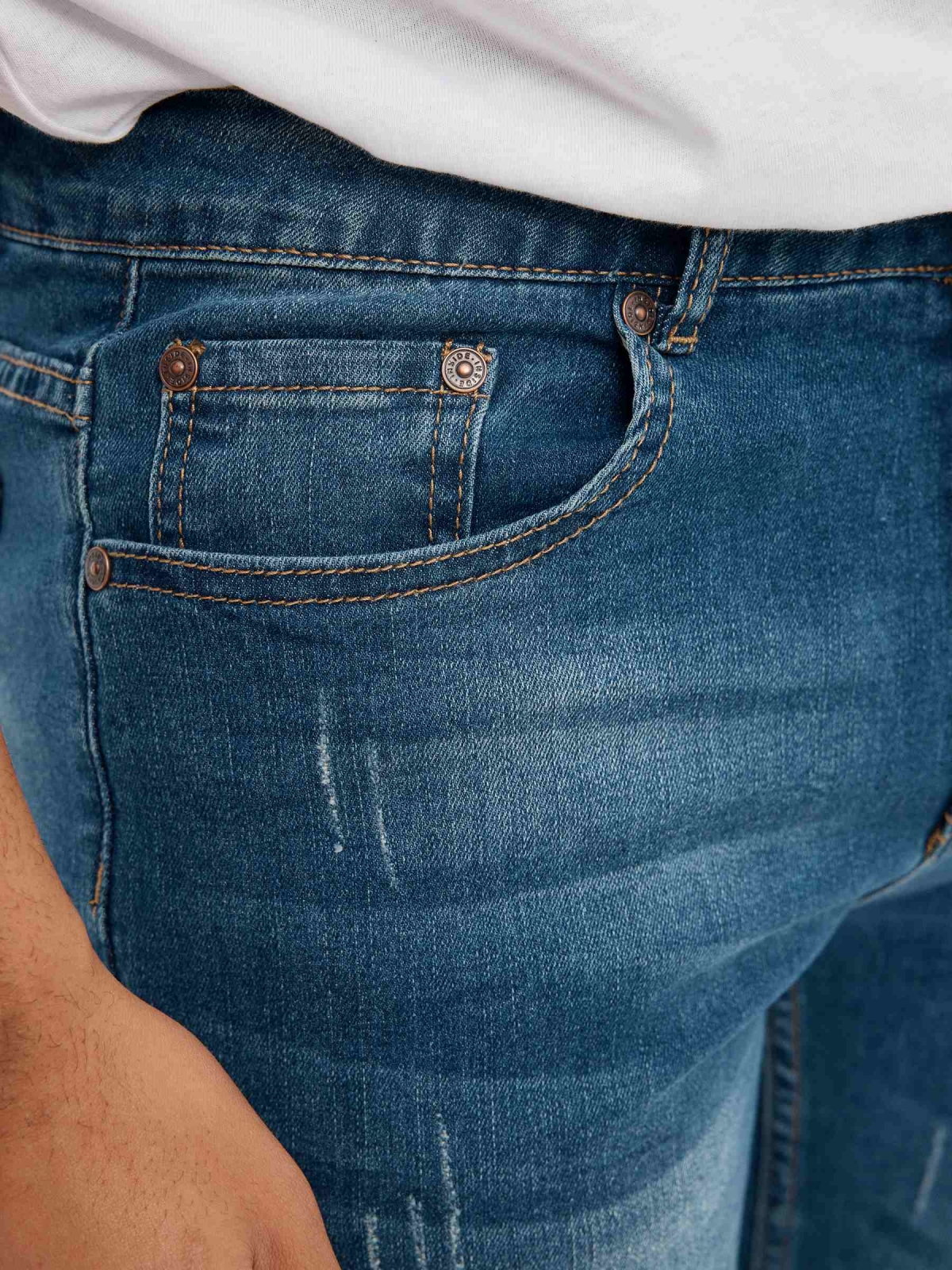 Washed effect denim bermuda blue detail view