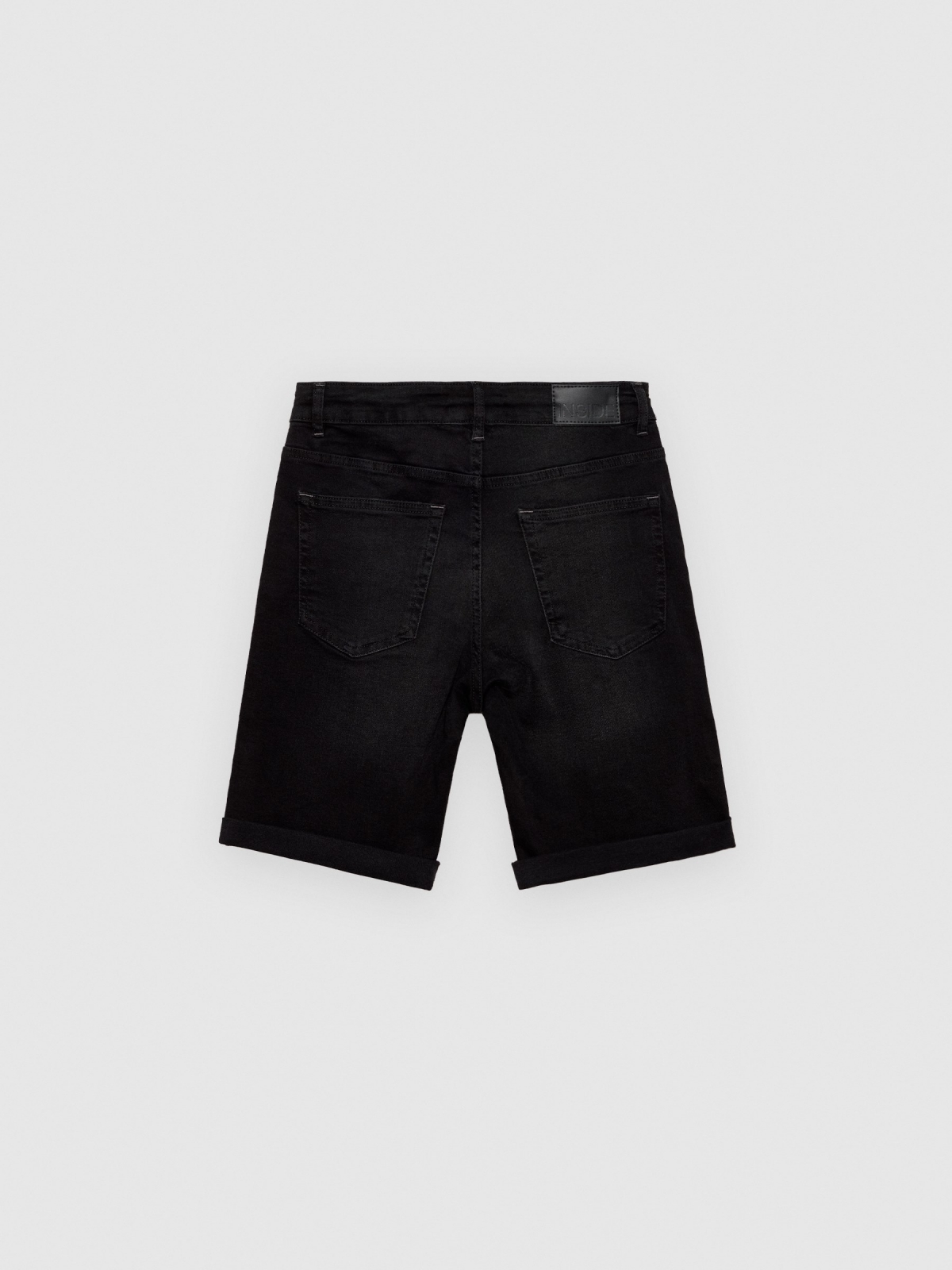 Bermudas Denim negro vista detalle