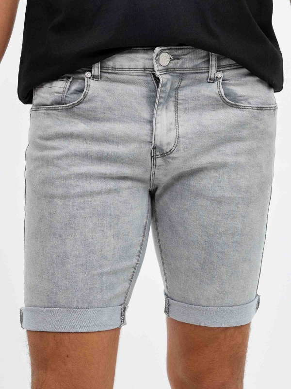 Basic gray denim bermuda light grey detail view