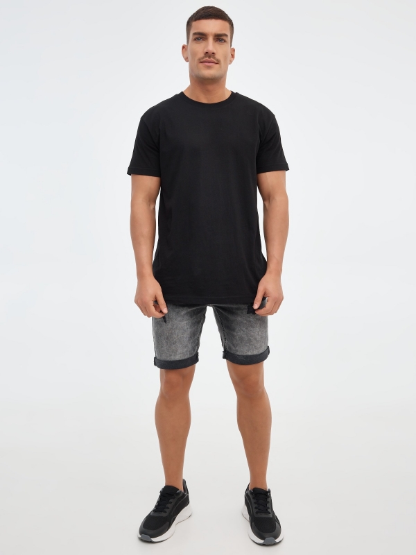 Slim bermuda short ripped wash effect black front view