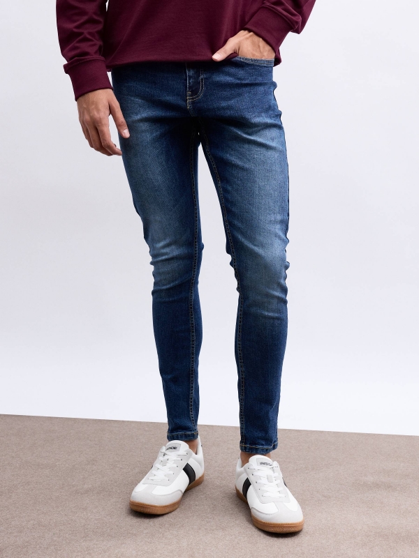 Dark skinny skinny jeans blue middle front view