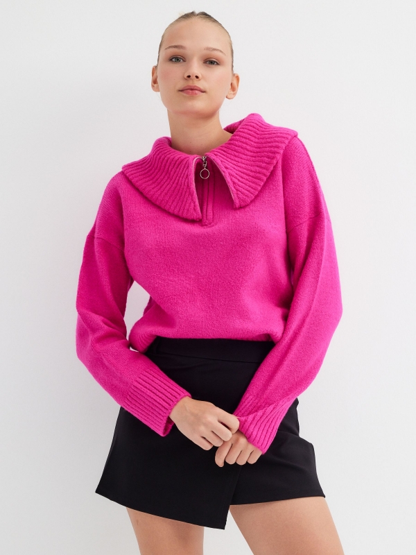 High neck sweater with zipper fuchsia middle front view