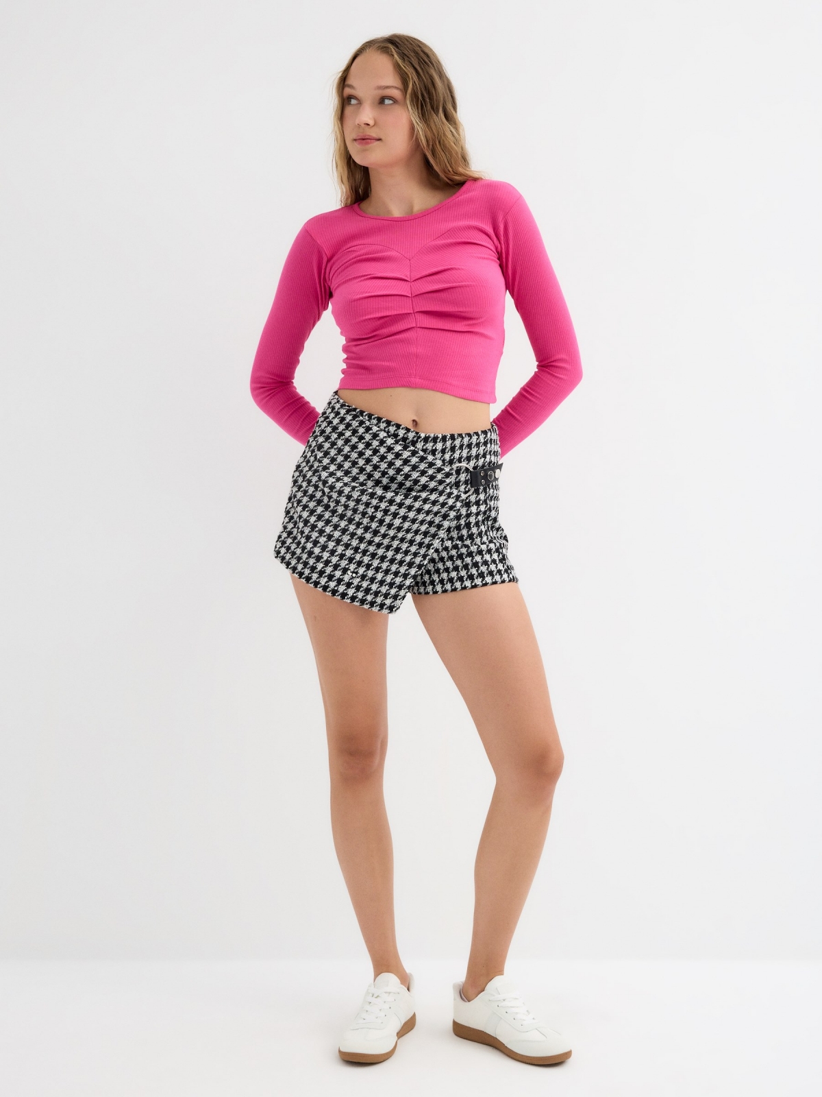 Skort tweed houndstooth black front view